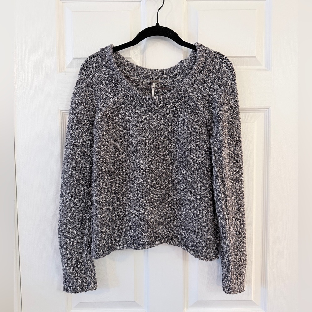 Free People 100% Cotton Chunky Knit Charcoal Gray Scoop Neck Sweater - Women’s S